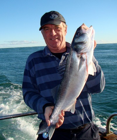 This fantastic 9lb 8oz bass put the final gloss on an amazing day for Stevie